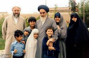 امام-خمینی3.jpg