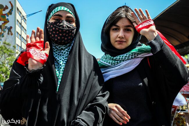 حضور دختران ایرانی در راهپیمایی روز جهانی قدس